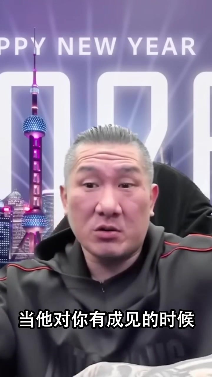 馆长：赖清德骗青鸟大陆很落后，就像马斯克问老太太借500万一样荒谬