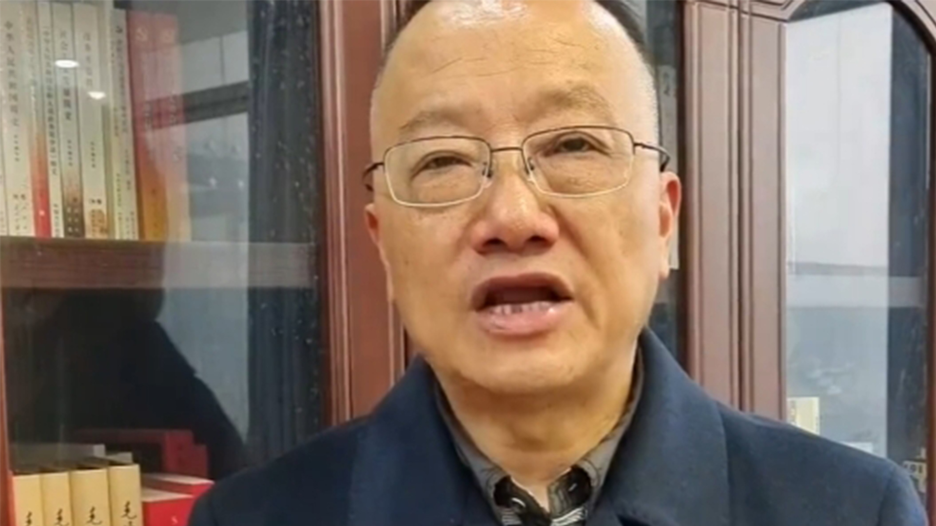 全国人大代表庹庆明：建议高速由重大节假日免费改为年度3000公里免费