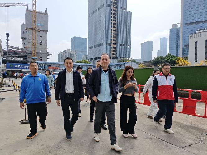 党建引领跨国共建,梅都社区雷锋日助残显温度
