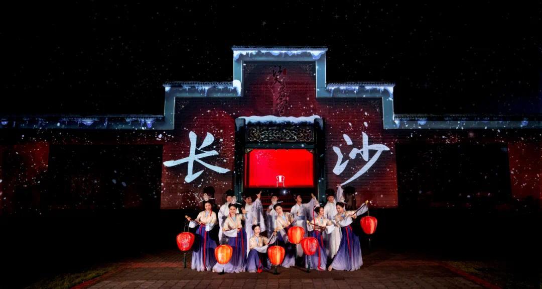 橘子洲北,江天暮雪文化园,穿越千年的长沙封面再现! (2).png