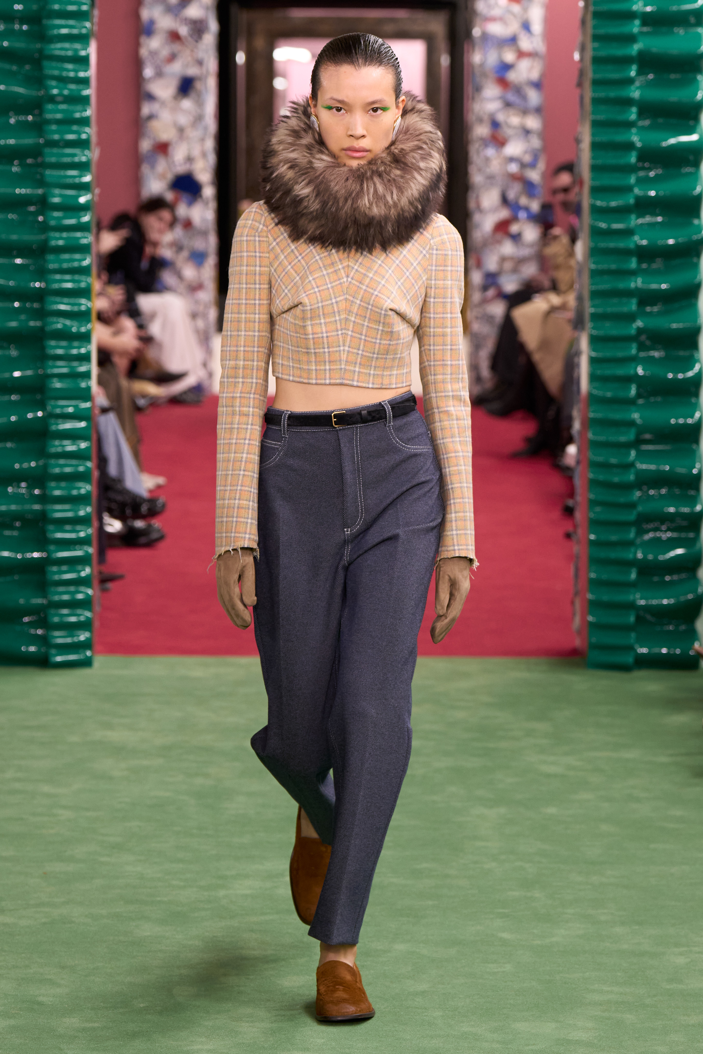 Acne Studios倾呈2026秋冬女装系列