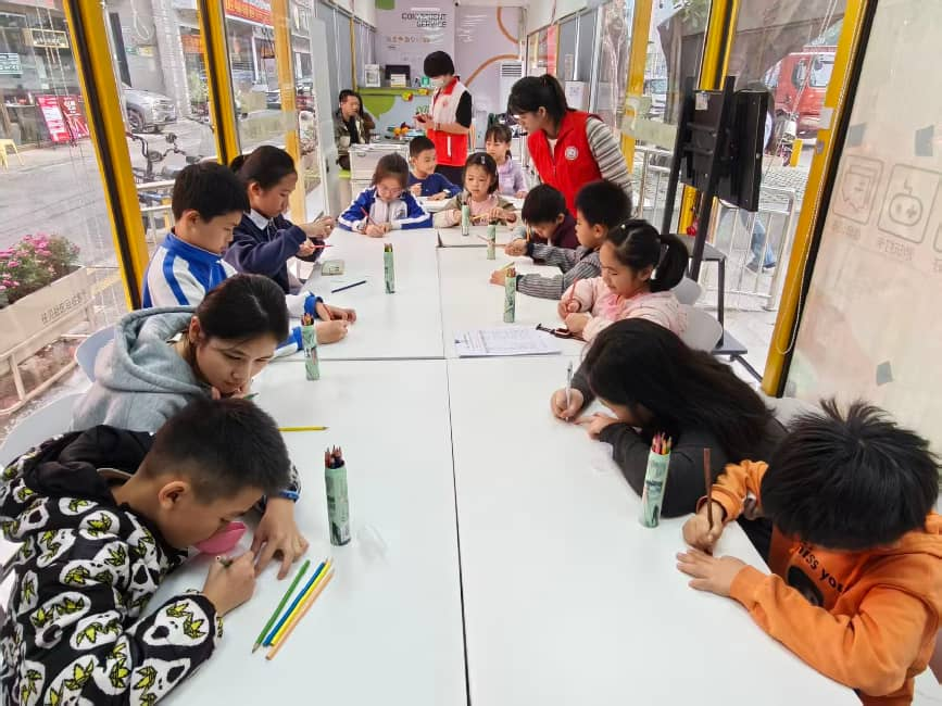 西乡街道径贝社区开展寒假盆栽种植活动：在冬日里种下一抹绿意与责任