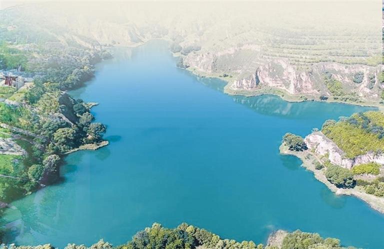 镇原太阳池风景区　本版图片均为资料图