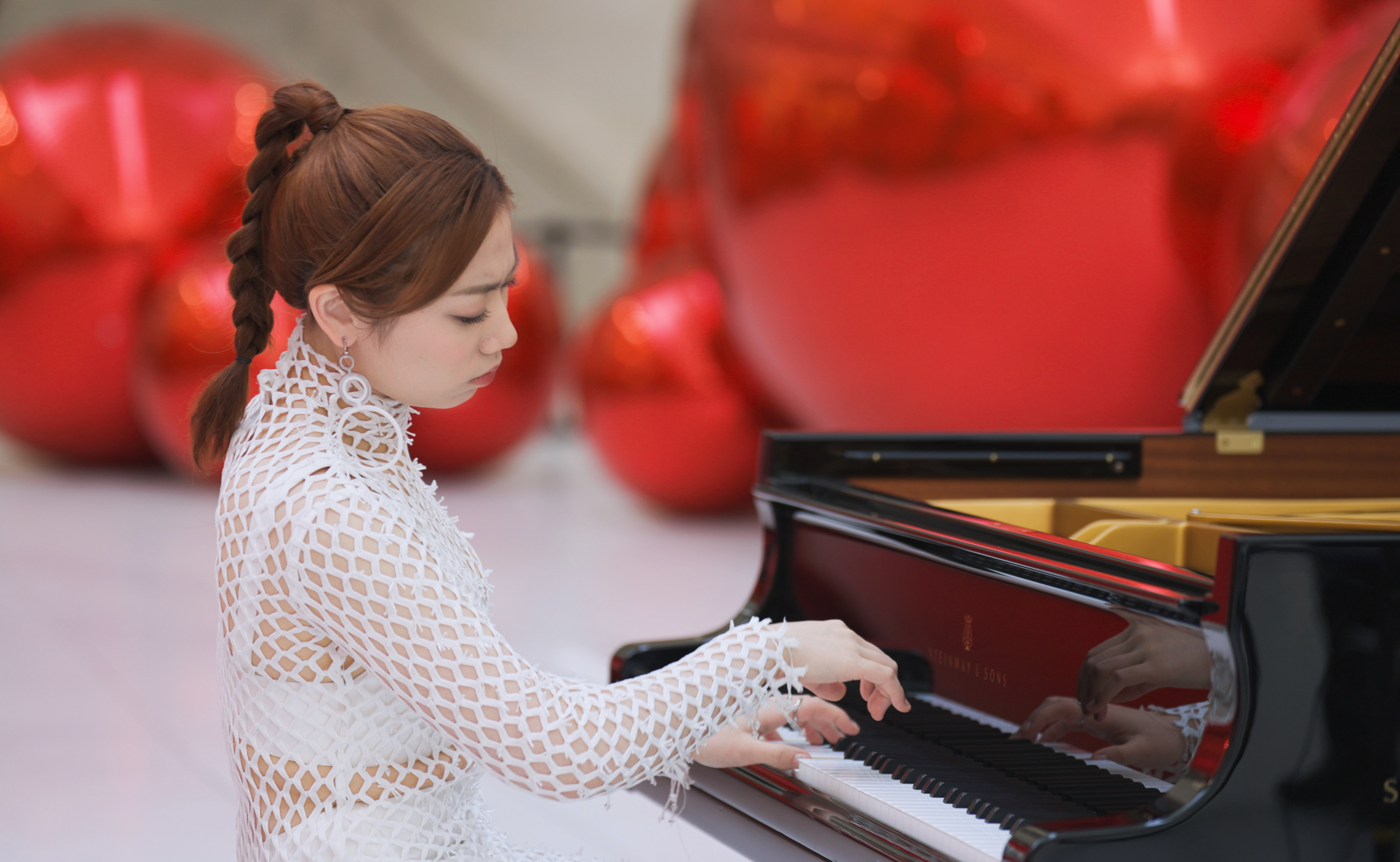 穿越风暴,听见“她”力量 3月8日罗维钢琴独奏音乐会即将奏响