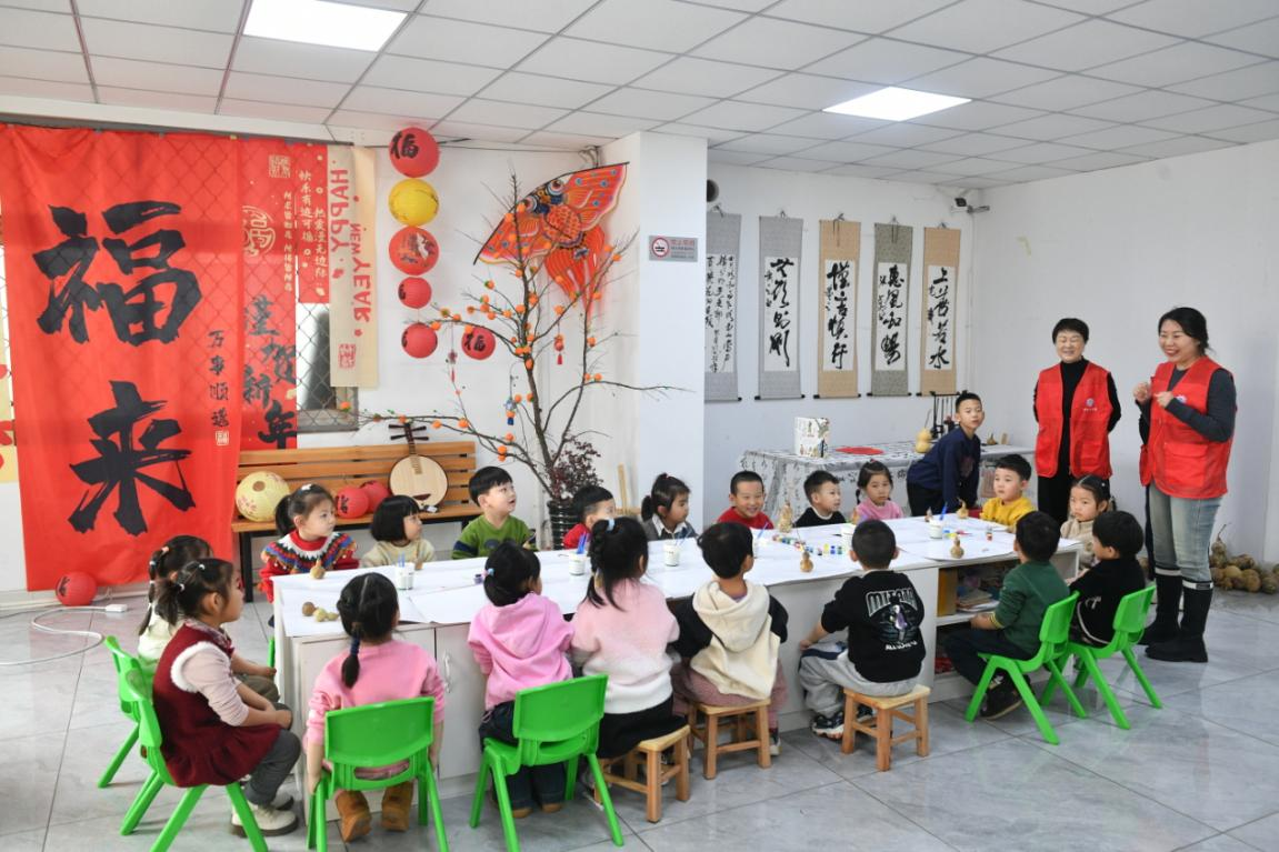 秦皇岛北戴河新区南戴河街道开展“情暖元宵 志愿同行”主题文化活动