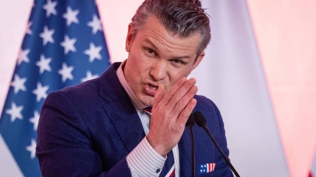 美防长：伊朗拒绝达成协议，正承担后果