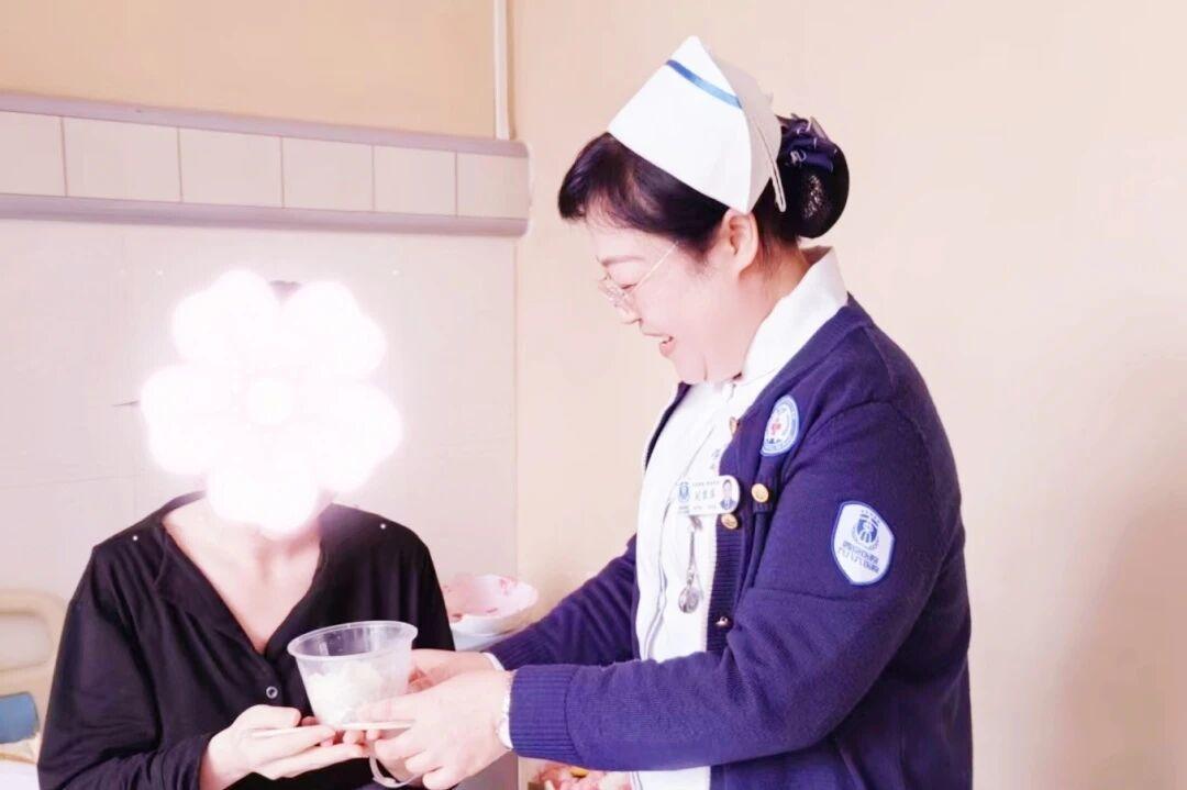 暖“心”闻：这个春节他们用“敬业福”守护患者“平安福”