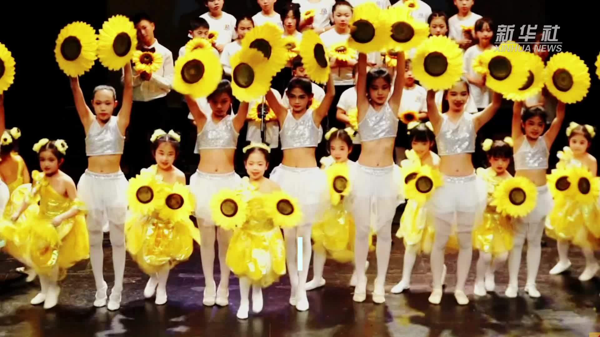 2026“亲情中华·童心欢畅”全球华裔青少年元宵云联欢活动精彩上演