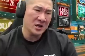 馆长：民进党“民代”都能用塔罗牌预测台湾未来，还要买什么美国武器？