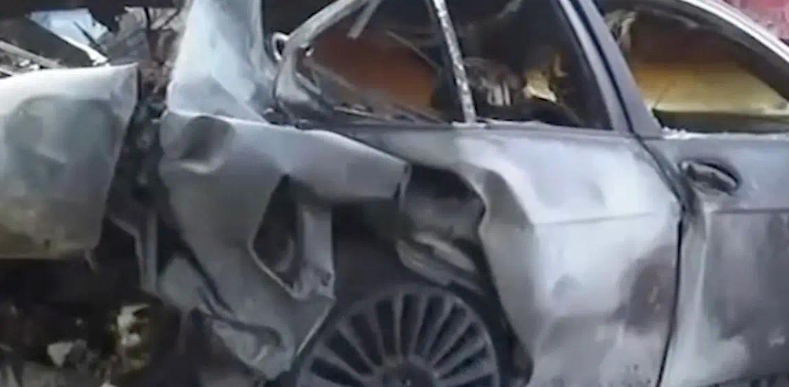 (谭明明发玛莎拉蒂完全撞变问形)