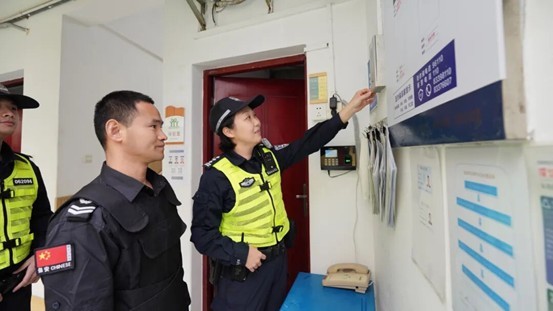 福田女警绽芳华 巾帼藏蓝映初心