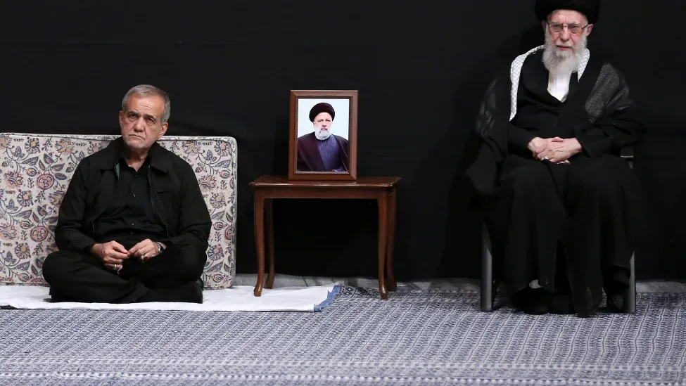 伊朗总统:美以刺杀哈梅内伊是对全世界穆斯林的公开宣战