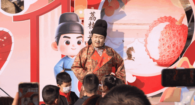 ▲NPC花式互动 图源:华夏文旅西安度假区