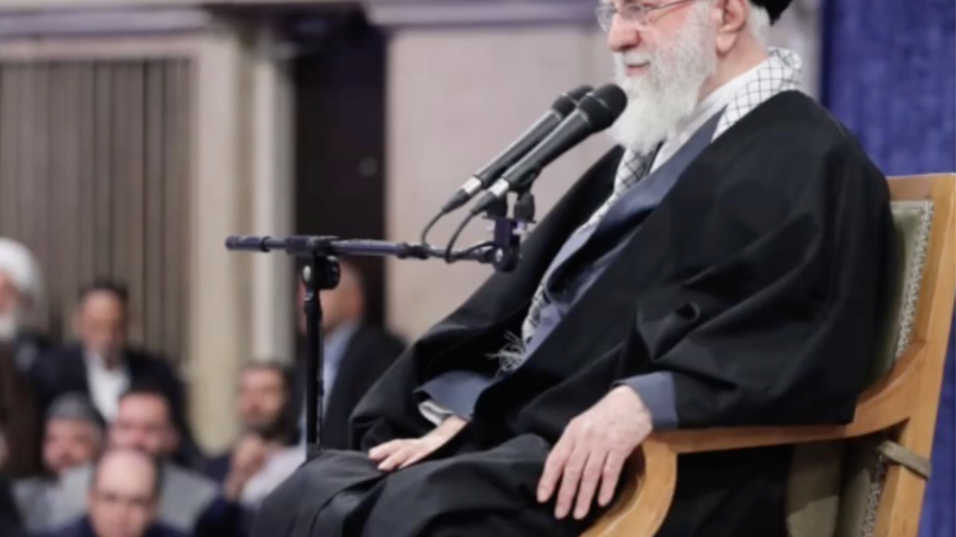 伊朗最高领袖哈梅内伊遇袭身亡，伊朗政府宣布40天全国哀悼