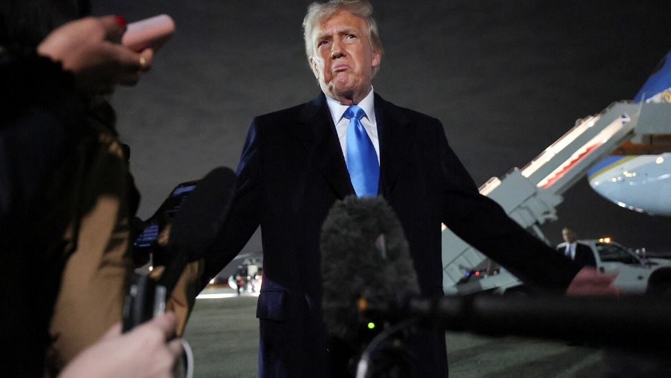 特朗普强撑:美军弹药储备充足,能“永远”打下去