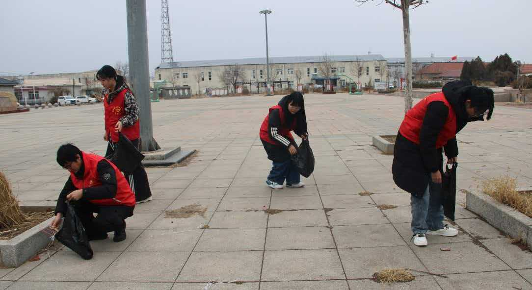 ��ɽ��������ũ����չ��ѧ�׷桱־Ը����