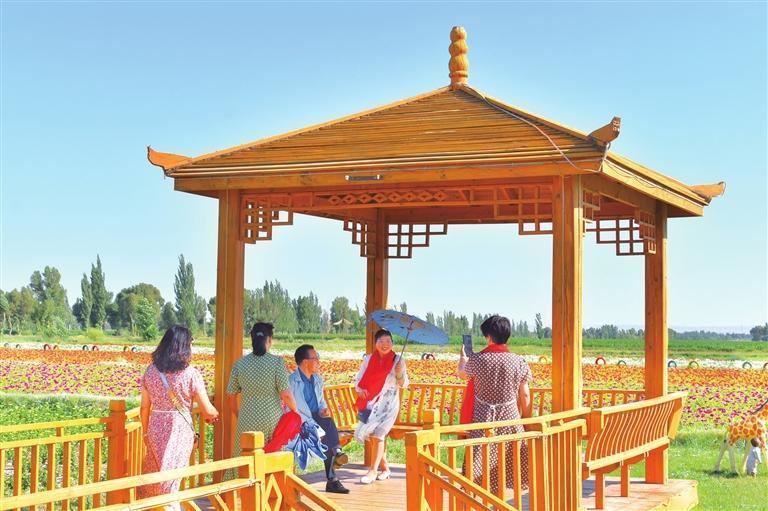 瓜州县三道沟镇乡村旅游人气旺　瓜州县委宣传部供图