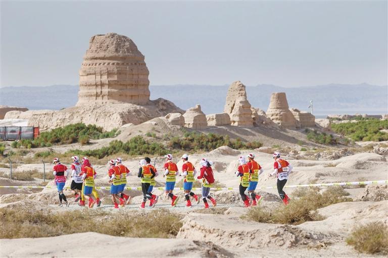 “玄奘之路”戈壁挑战赛　酒泉市文旅局供图