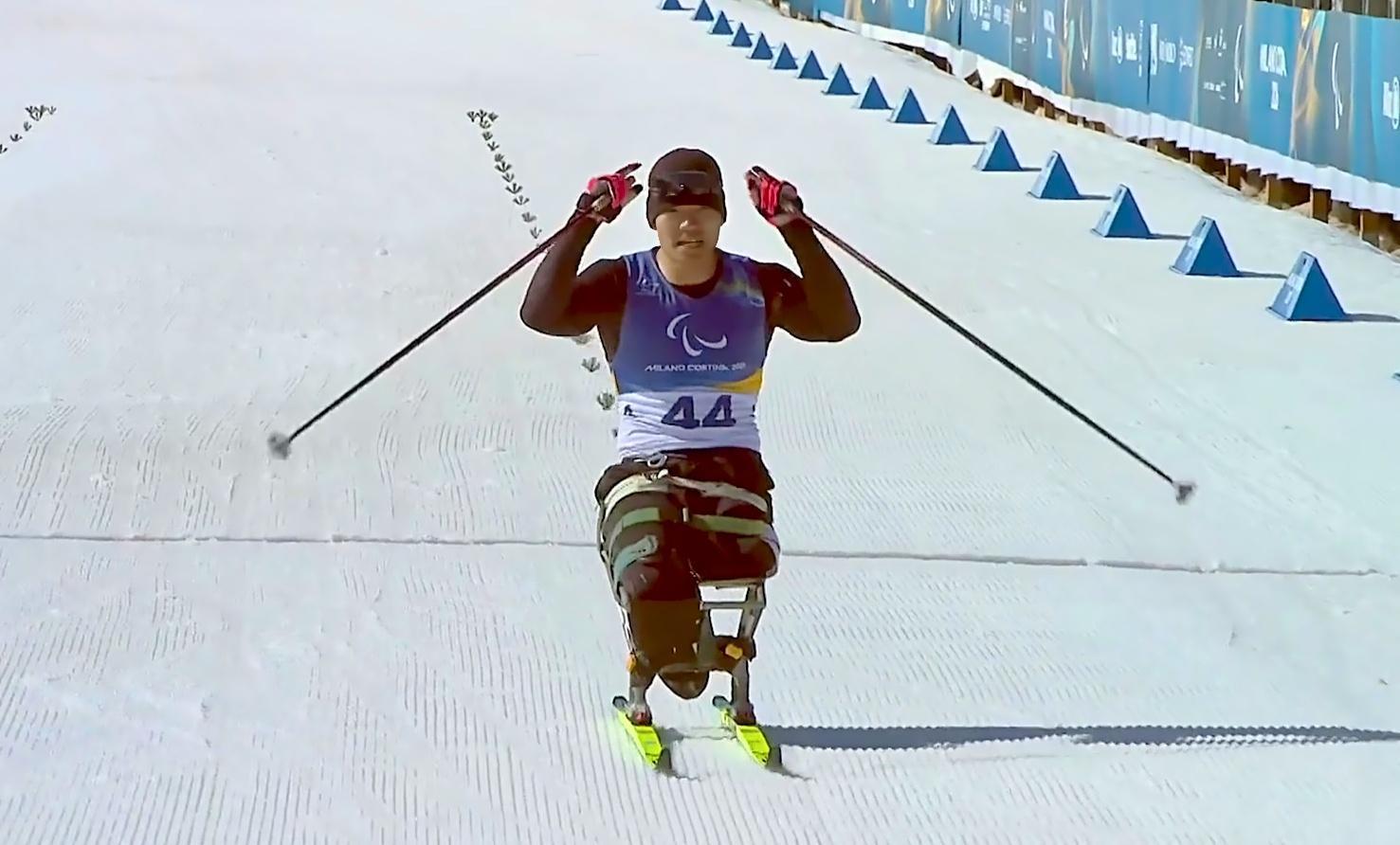 古城骄子雪场封王 西安名将刘子旭续写冬残奥会传奇