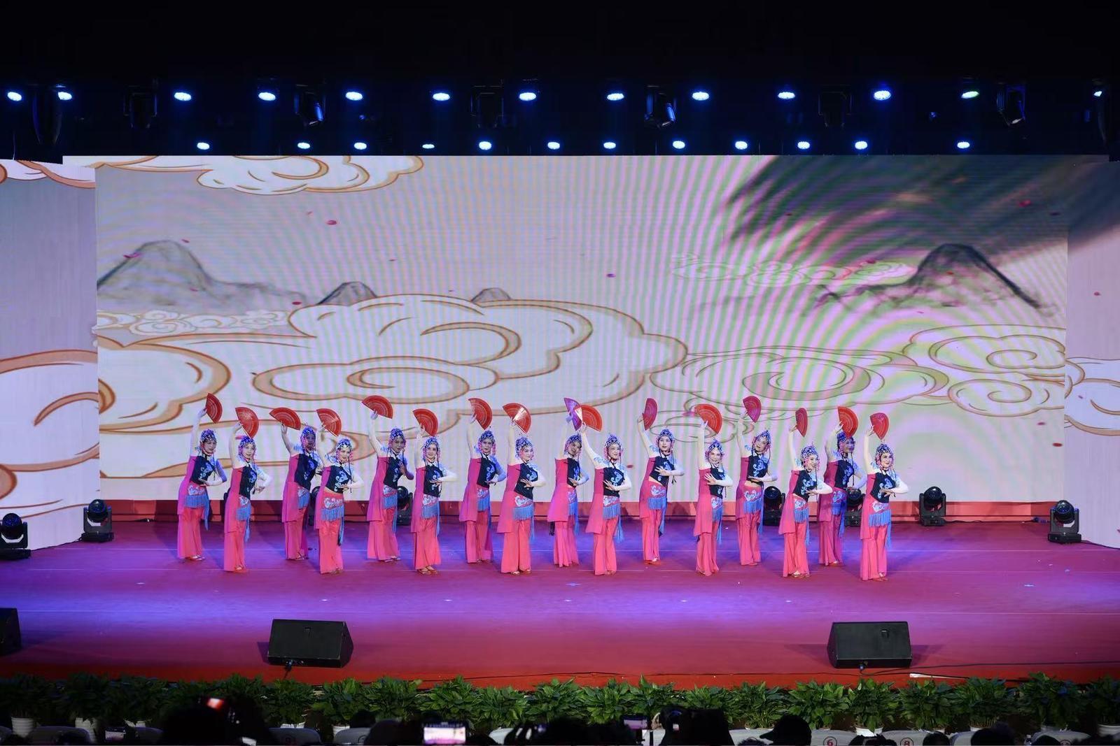 三秦女儿展风采 共迎“三八”国际劳动妇女节