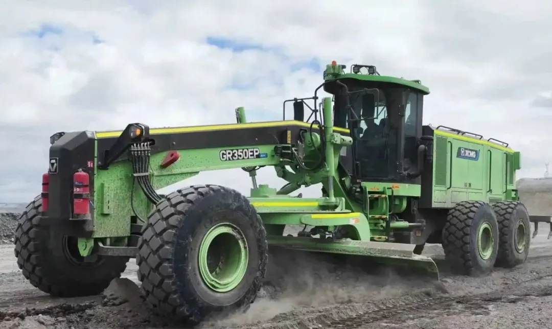 植此青绿,恰是徐工!