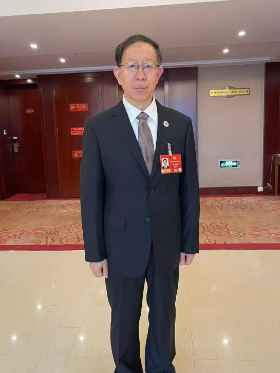 两会论“酒”：代表委员们为酒业发展带来了哪些“锦囊妙计”？