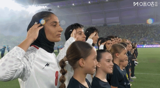 多家外媒：5名伊朗女足球员逃离球队，目前受澳大利亚警方庇护