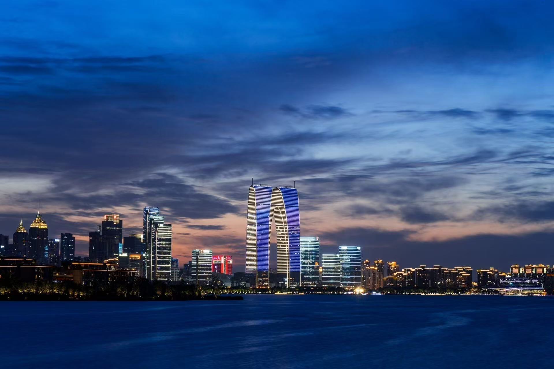 企业排队上市，“苏州板块”为何这么强？