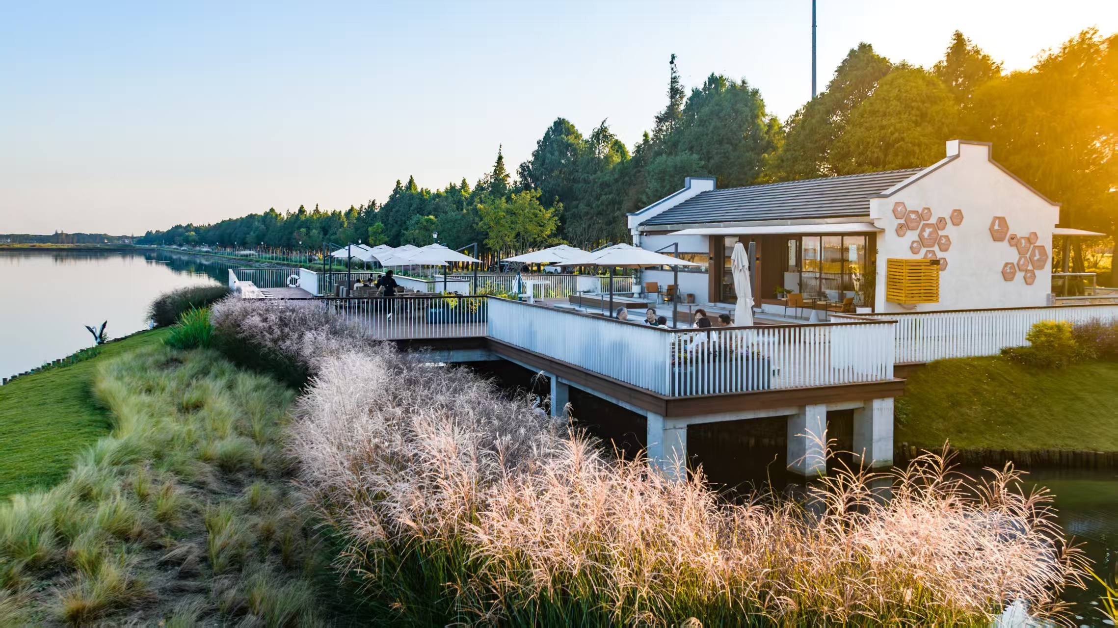 来自昆山的1000000000杯咖啡