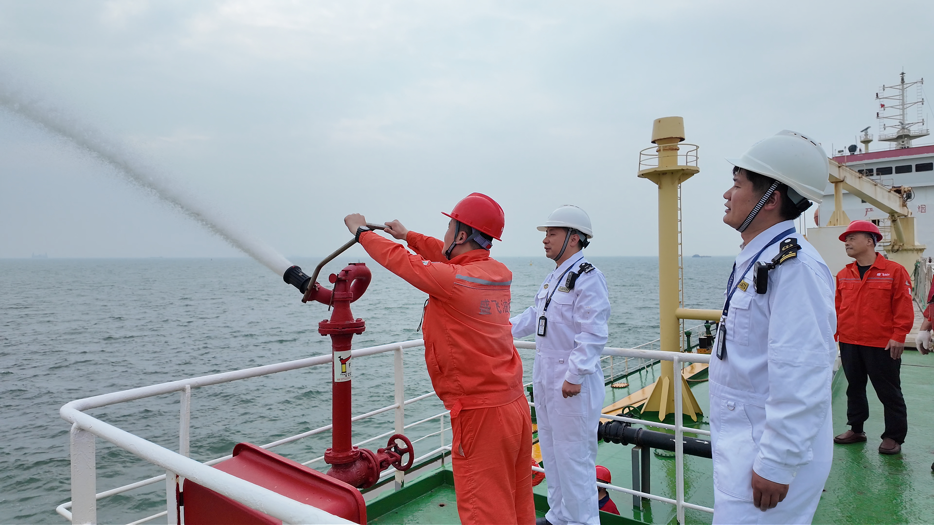 深圳宝安海事局春运期间累计保障航空煤油运输27.1万吨，同比增长11.5%