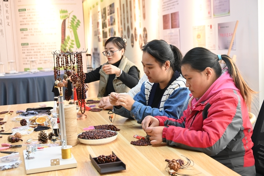 邹城市看庄镇：深耕皂角特色产业 以“特”兴农让群众端稳致富碗