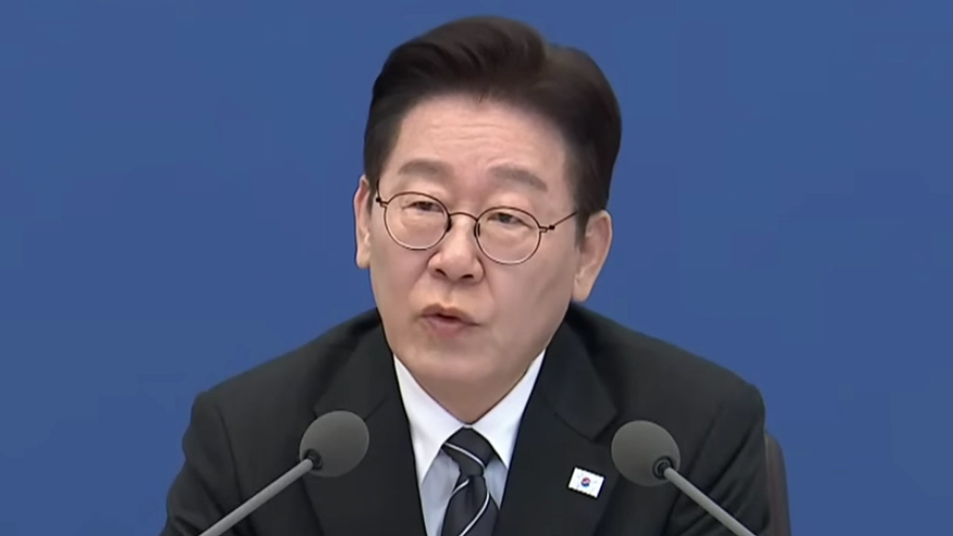 驻韩美军被爆将部分武器装备外调至中东地区，李在明无奈：已反对，但没什么用