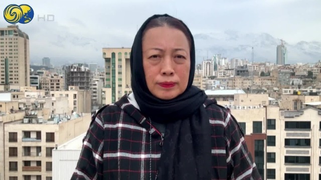 凤凰女记者：德黑兰夜间遭袭，防空炮与来袭无人机交战