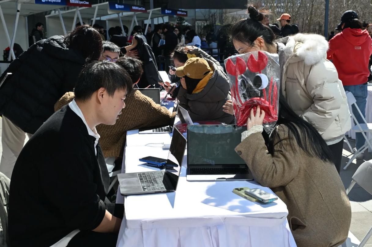 百度工程师为用户安装OpenClaw