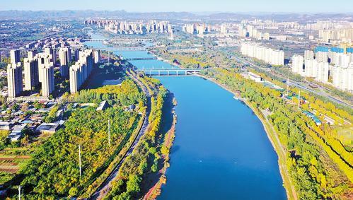 �ӱ�����ҵ���� ��̬����