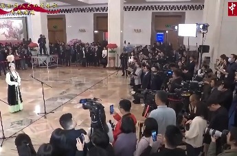 新疆新闻网丨【奋进“十五五” 代表面对面】卓娅·巴合提：倾听大地的回响