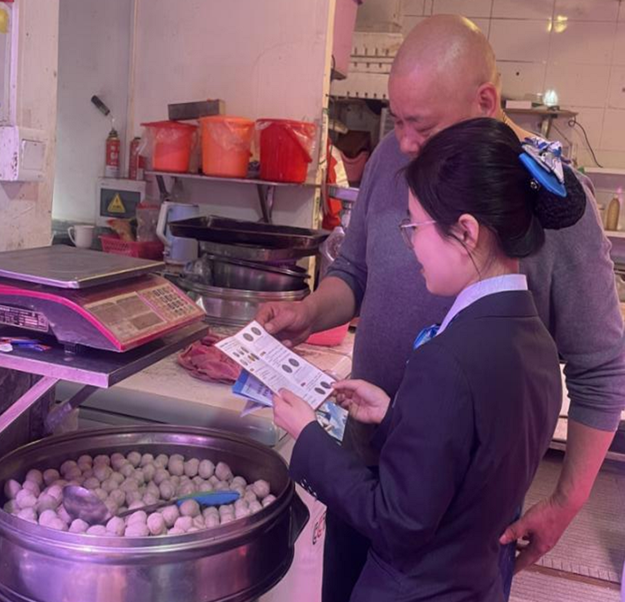 农行深圳凤凰支行开展多场景、全覆盖的金融知识宣传活动