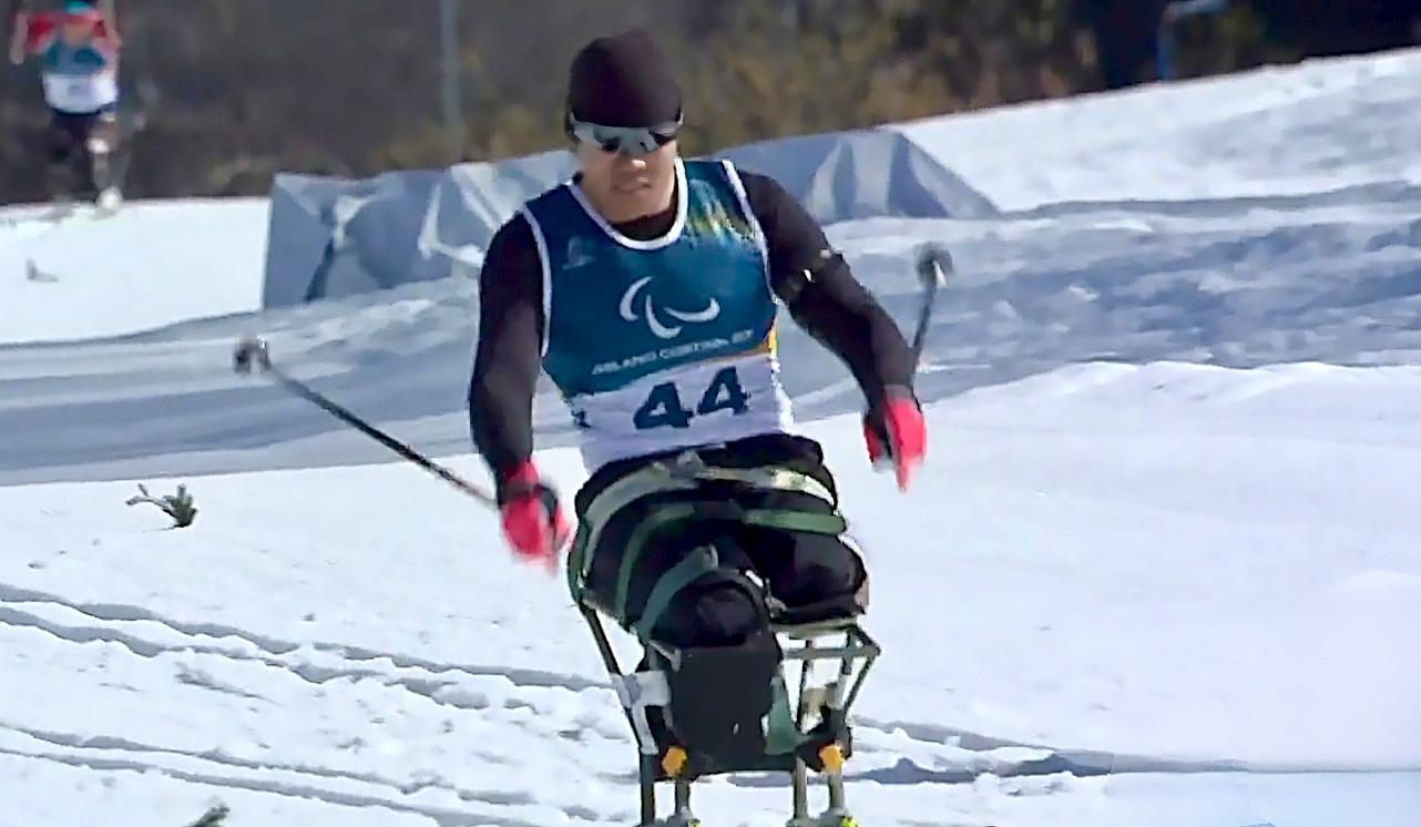 西安小伙刘子旭米兰冬残奥会摘铜牌