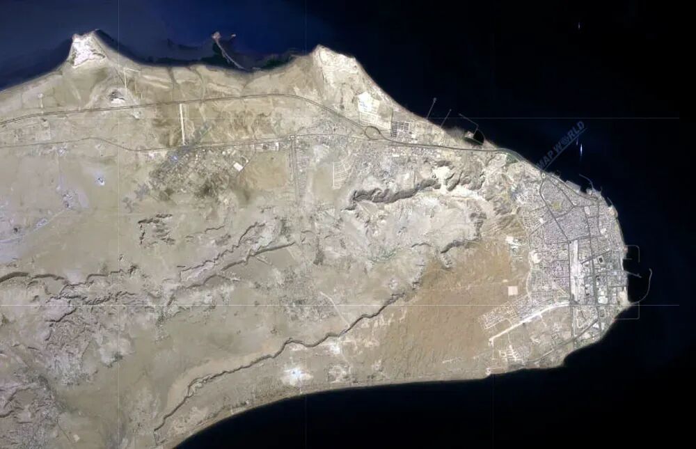 唐驳虎:特朗普认怂了?不,这两个伊朗岛屿危险了