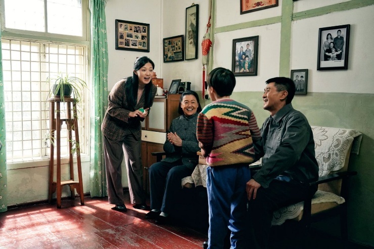 特稿·梁平|南京广电新剧《我深深地爱着你》亮相,“平淡”中还原普通人的奋斗与成长