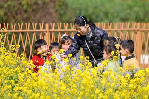 江西峡江：春日课堂（图）