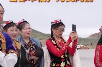 美洲观察｜全国人大代表古丽米拉·达吾列提：雪都巾帼，为民向前