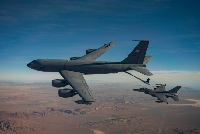 美军加油机坠毁,伊朗议长犀利质问特朗普