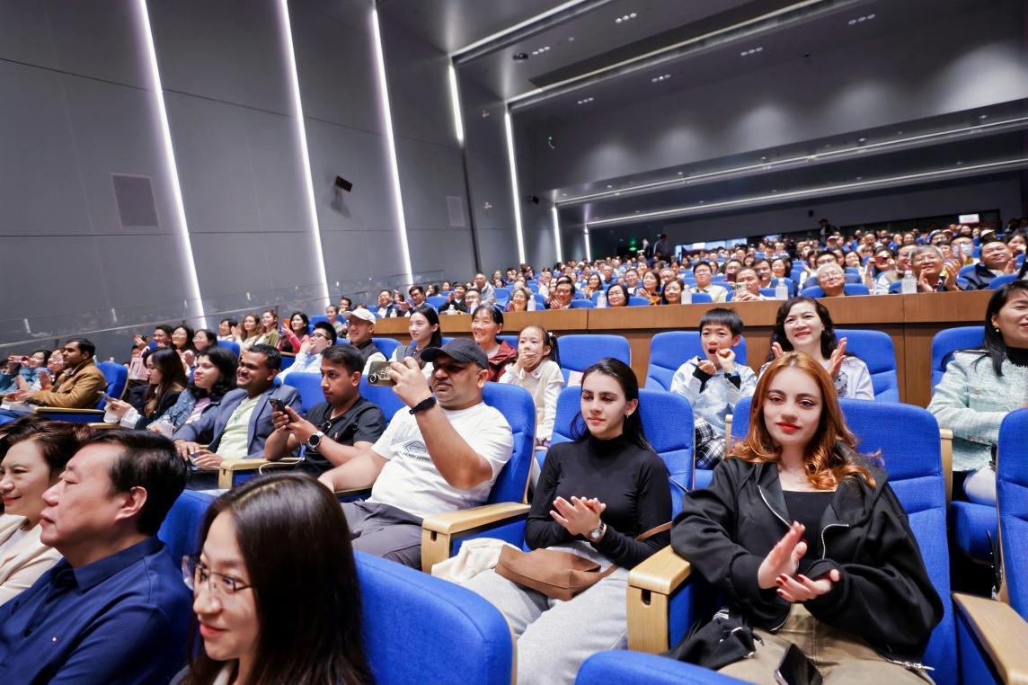 文化温度厚植创新土壤，福保街道致敬深港科创者