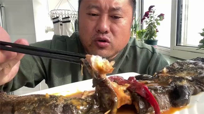 原先1万现在25一斤，跌落神坛的美味，看着吓人吃着香，没谁吃过