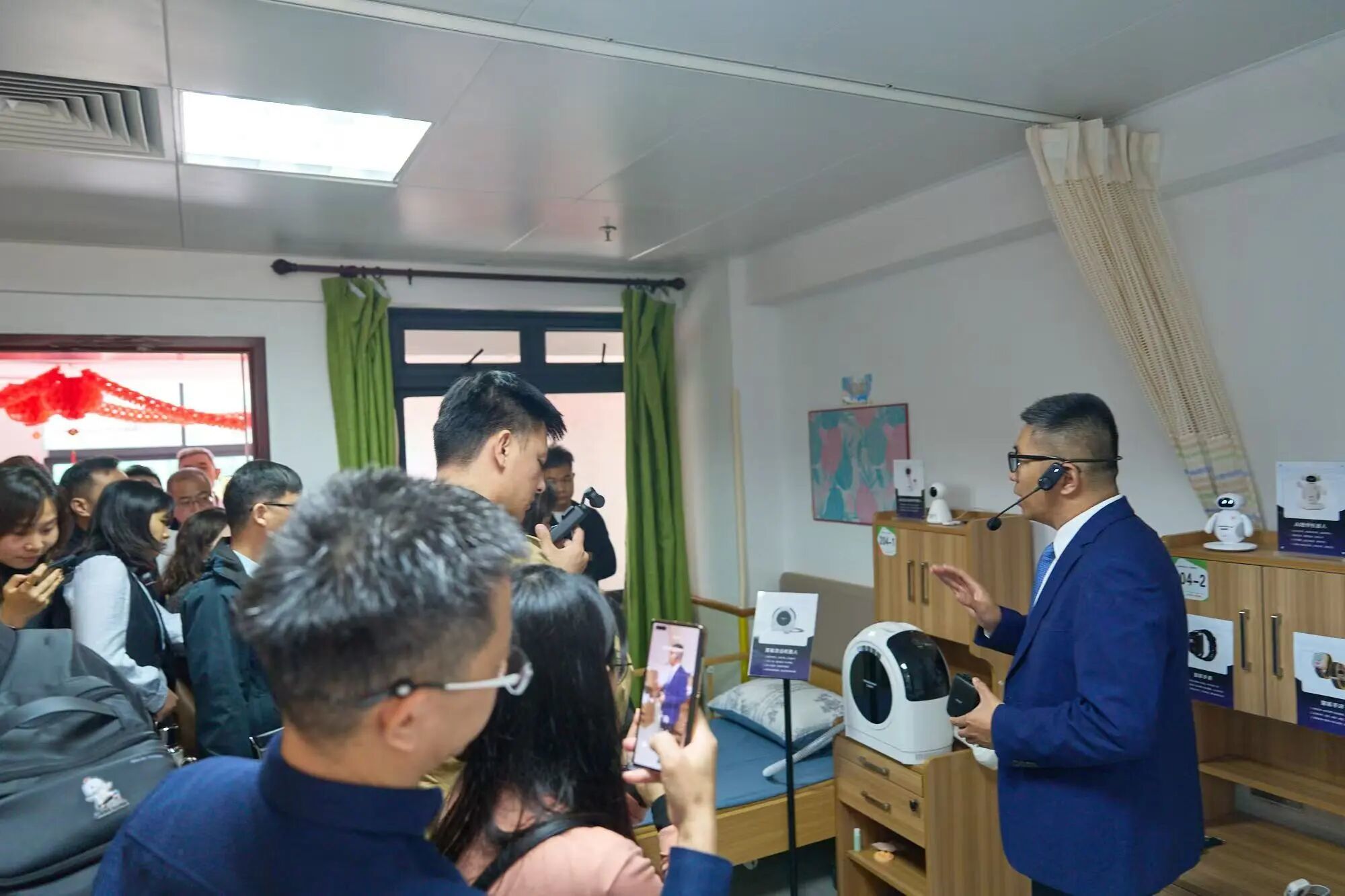 图:走访现场