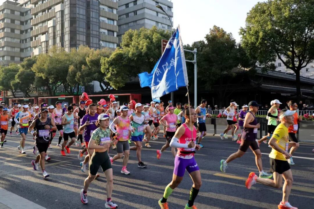 3.23 潘旭光 2025宁波马拉松（20）.jpg