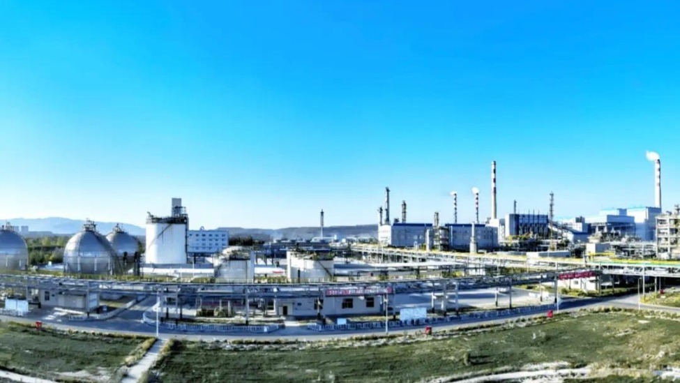 美伊冲突引爆石油价格，才看懂中国30年前战略布局