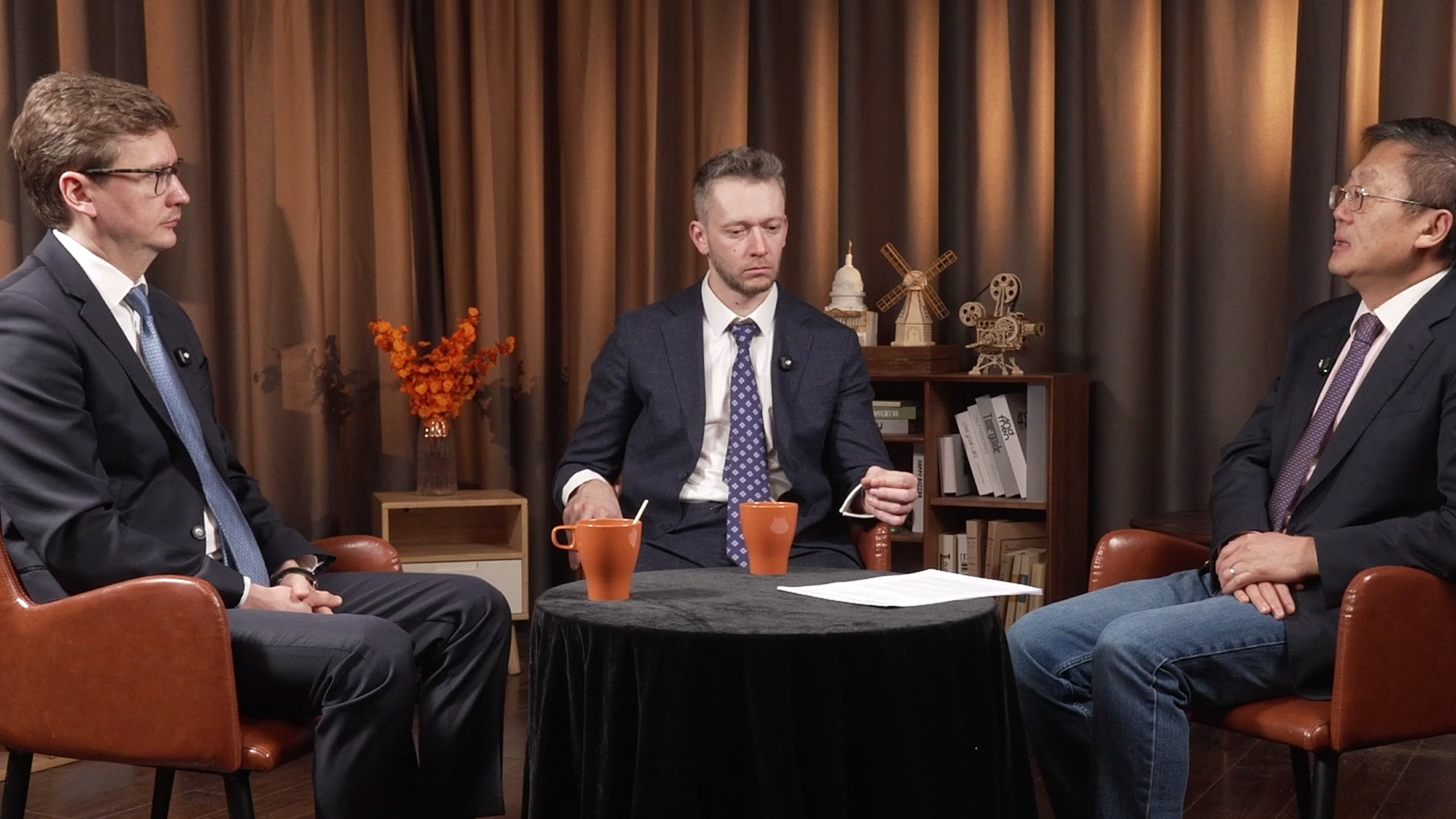 安德烈·苏申佐夫：伊朗战争对美国将是巨大的羞辱，他们正在寻找“美国赢了”的理由