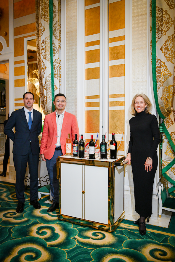 国际赤霞珠佳酿晚宴 厨艺双星汇聚国际葡萄酒界三大翘楚以佳酿定格味觉巅峰